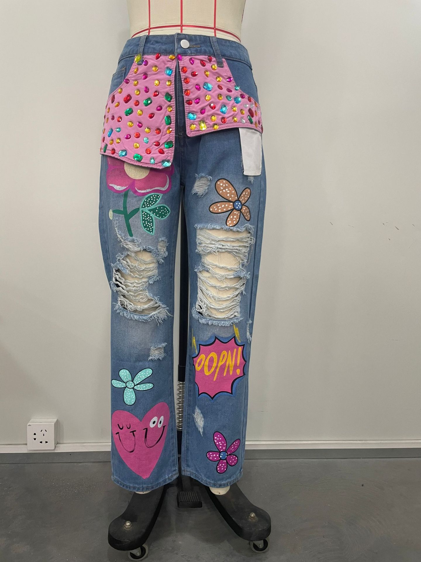 Шикарные женские весенние джин – обзор и цена Embroidery Jeans Sakura