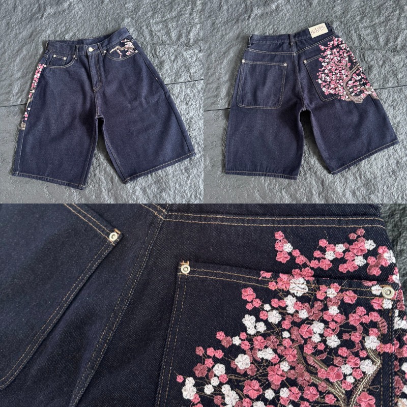 Мужские и женские темные джинс – обзор и цена Embroidery Jeans Sakura
