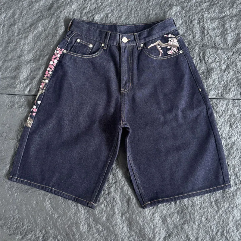 Мужские и женские темные джинс – обзор и цена Embroidery Jeans Sakura